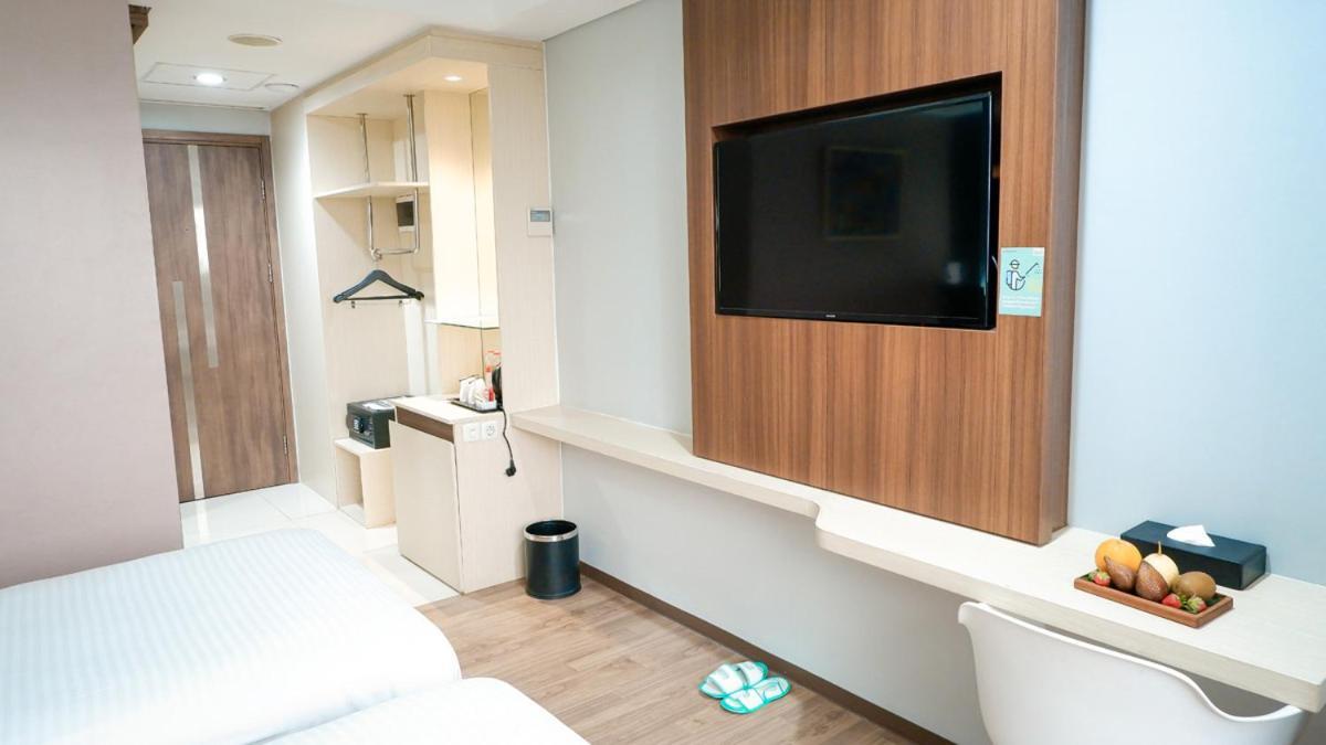 Hotel Ayola Sunrise Mojokerto Dış mekan fotoğraf