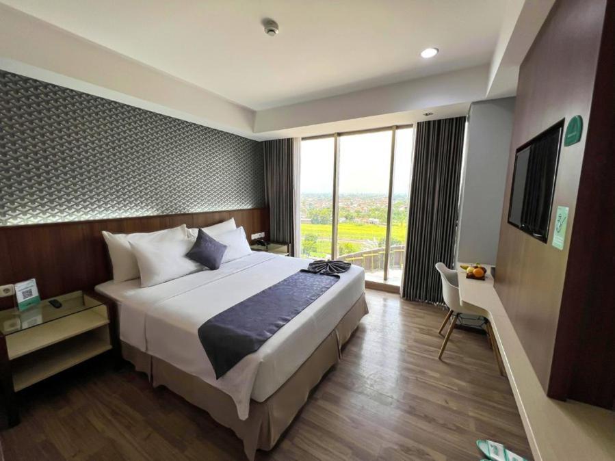 Hotel Ayola Sunrise Mojokerto Dış mekan fotoğraf